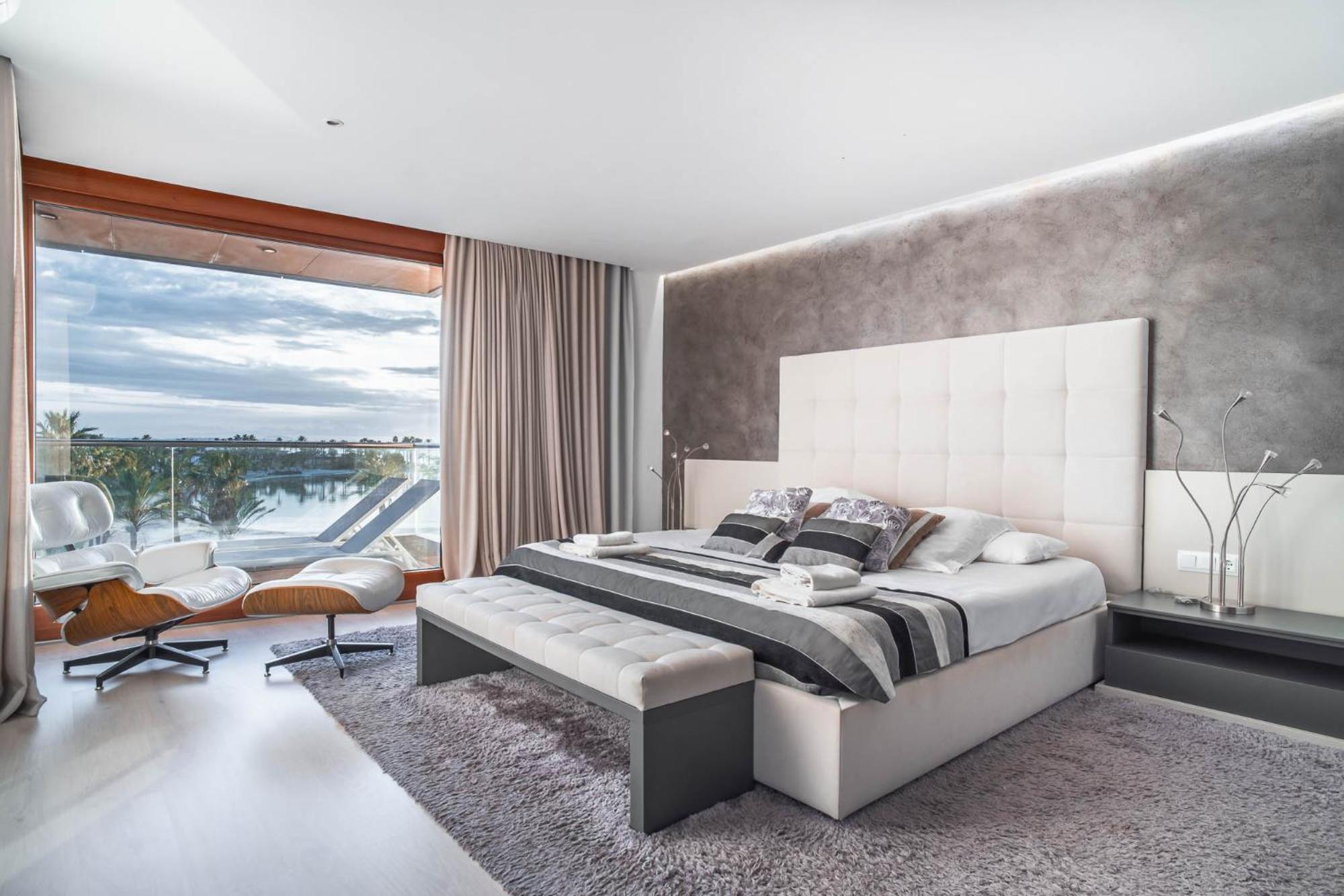 Luxury Sea View Apartment In Puerto De Alcudia 外观 照片