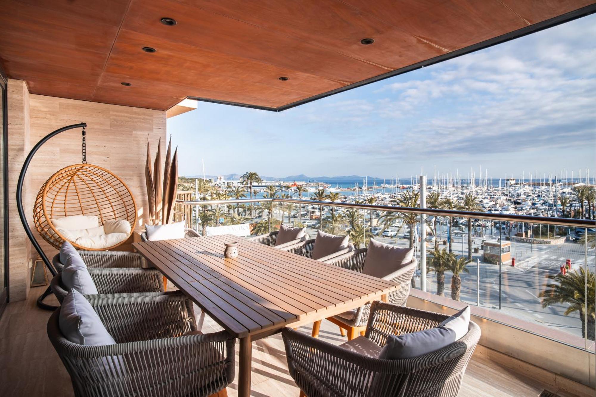 Luxury Sea View Apartment In Puerto De Alcudia 外观 照片